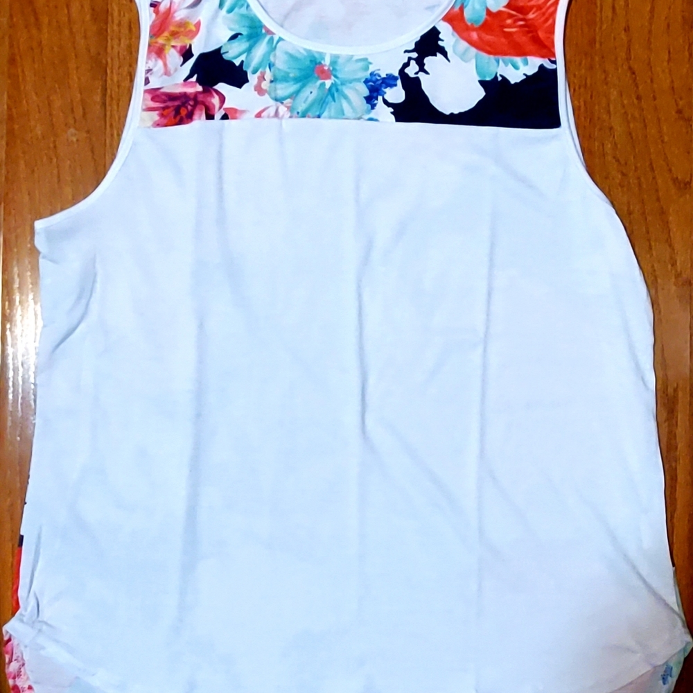 Women tank top new